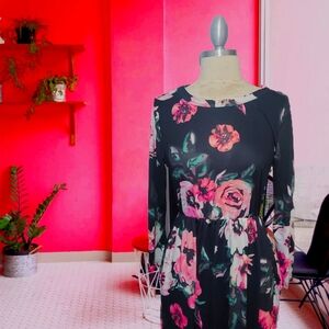 New long sleeved maxi